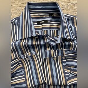 Hugo Boss - All cotton striped dress shirt Size 41 (16” neck)